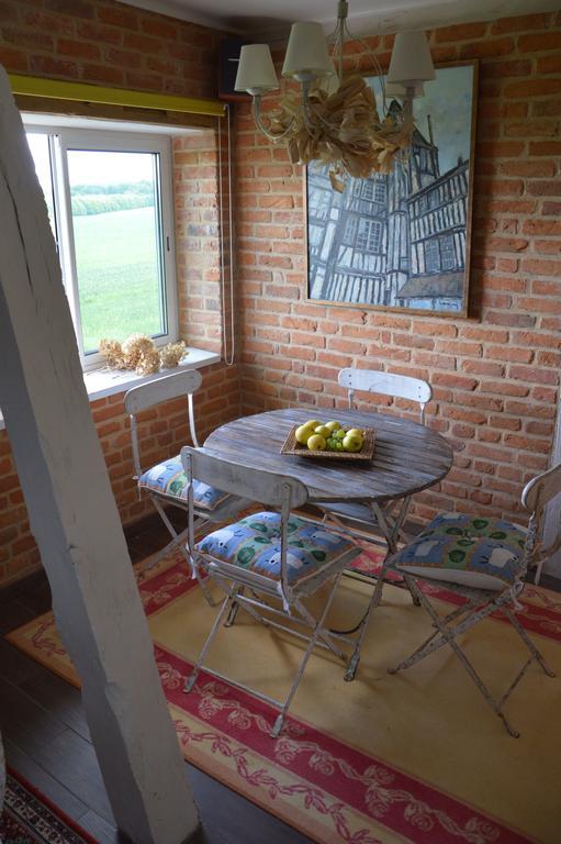 Bed and Breakfast La Grange des Marettes à Cléres Extérieur photo