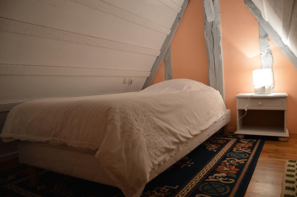 Bed and Breakfast La Grange des Marettes à Cléres Extérieur photo