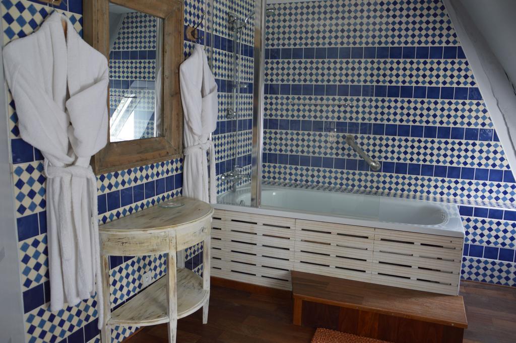 Bed and Breakfast La Grange des Marettes à Cléres Extérieur photo